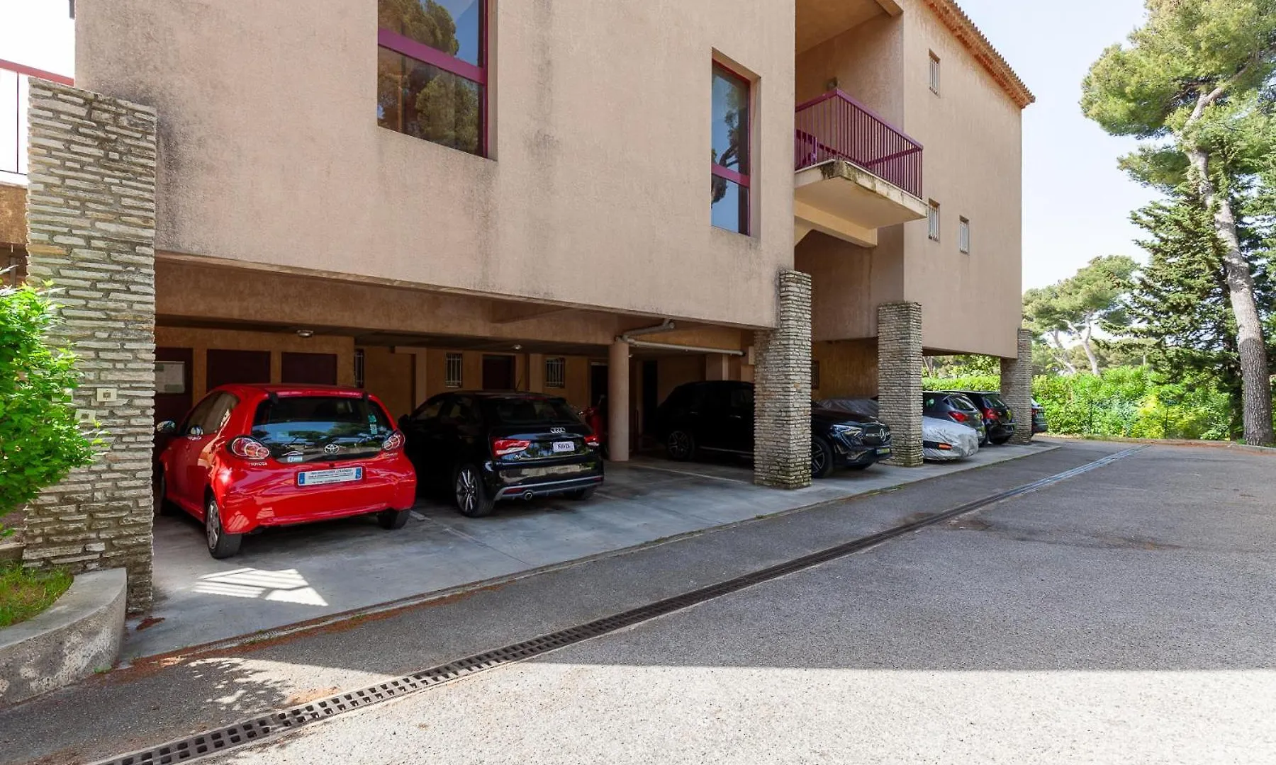 Tres Beau T2 - 50 M - Vue Mer Carry-le-Rouet France